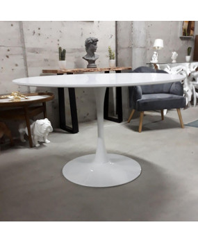 Pedestal Dining Tables